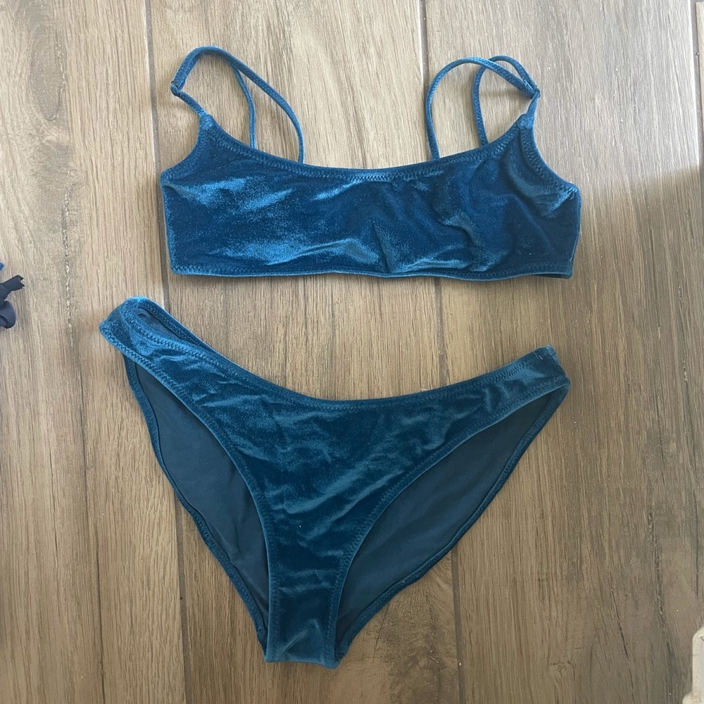 Crushed Velvet Triangl swimsuit set